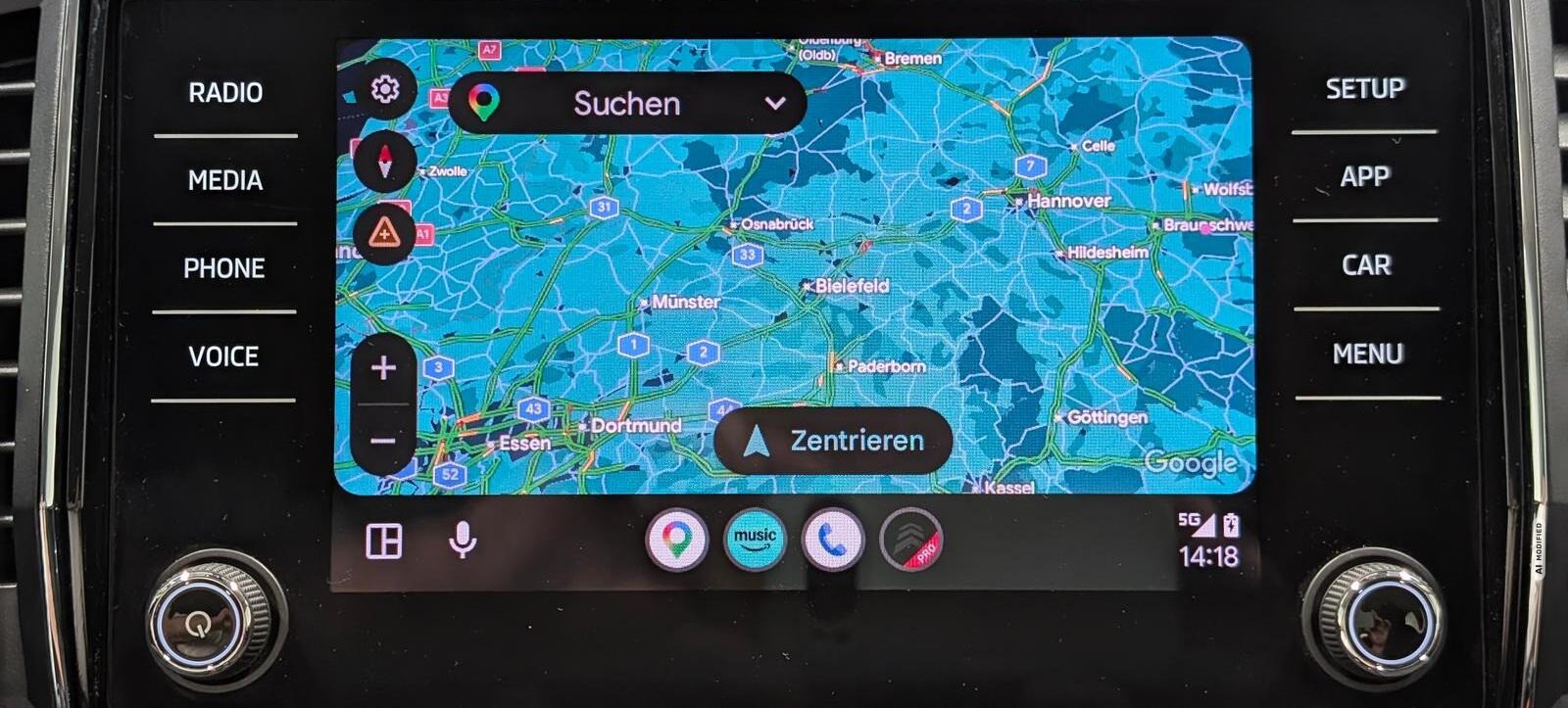 Skoda Karoq LED/SmartLink/SHZ/PDC/AHK/Tempom.