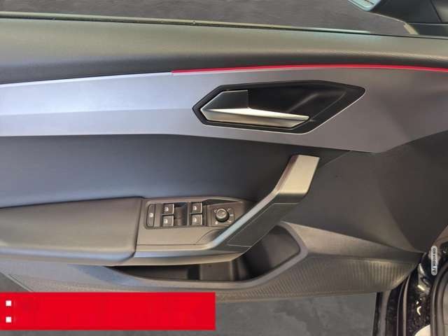 Seat Leon 1.5 eTSI DSG FR LED NAVI ACC SIDEASS PARKASS KEYLE
