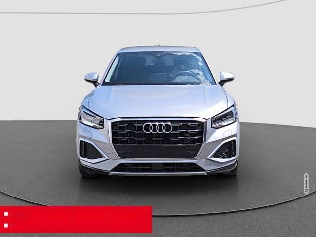 Audi Q2 35 TFSI advanced LED PDC RFK