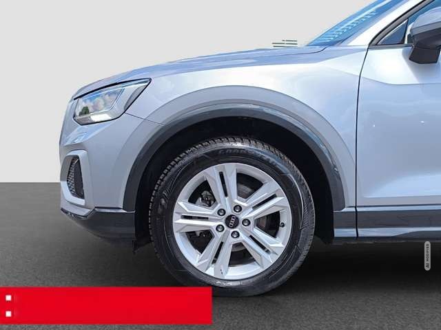 Audi Q2 35 TFSI advanced LED PDC RFK