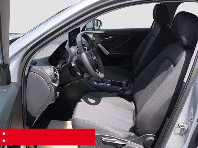 Audi Q2 35 TFSI advanced LED PDC RFK