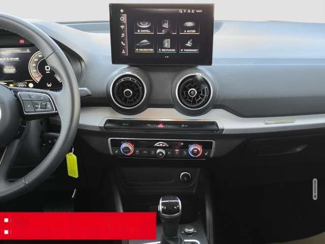 Audi Q2 35 TFSI advanced LED RFK PDC