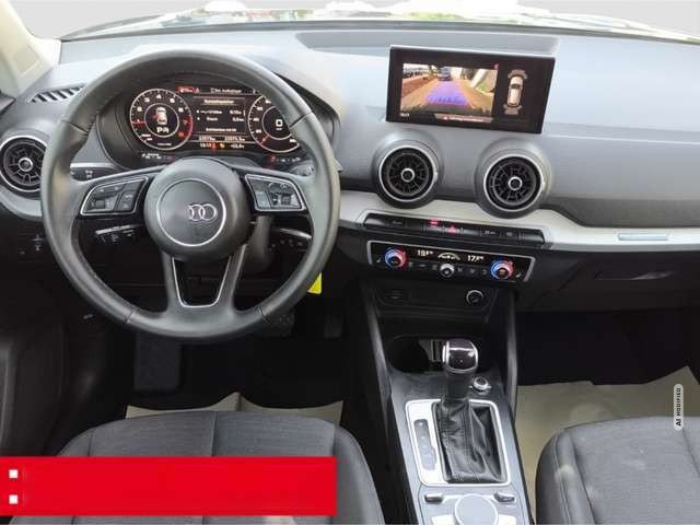 Audi Q2 35 TFSI advanced PDC RFK SHZ