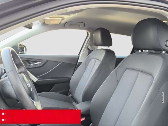 Audi Q2 35 TFSI advanced PDC RFK SHZ