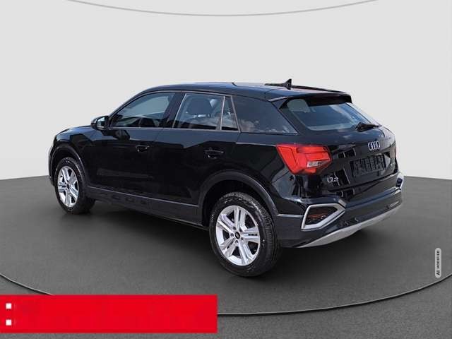 Audi Q2 35 TFSI advanced LED PDC RFK