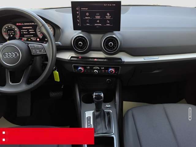 Audi Q2 35 TFSI advanced LED PDC RFK