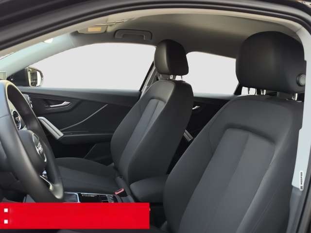 Audi Q2 35 TFSI advanced LED PDC RFK