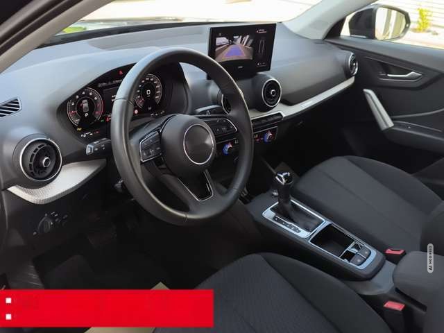 Audi Q2 35 TFSI advanced LED PDC RFK