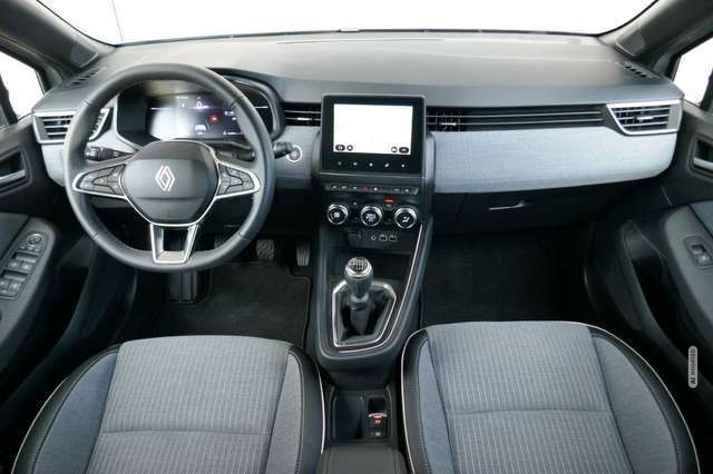 Renault Clio TCe 90 TECHNO 1.HAND 360 ° LED NAVI