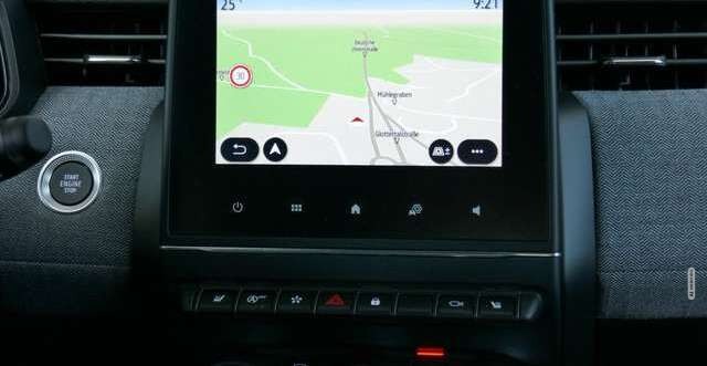 Renault Clio TCe 90 TECHNO 1.HAND 360 ° LED NAVI