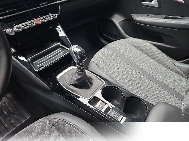 Peugeot 208 1.2 PureTech 100 Allure LED DAB LM