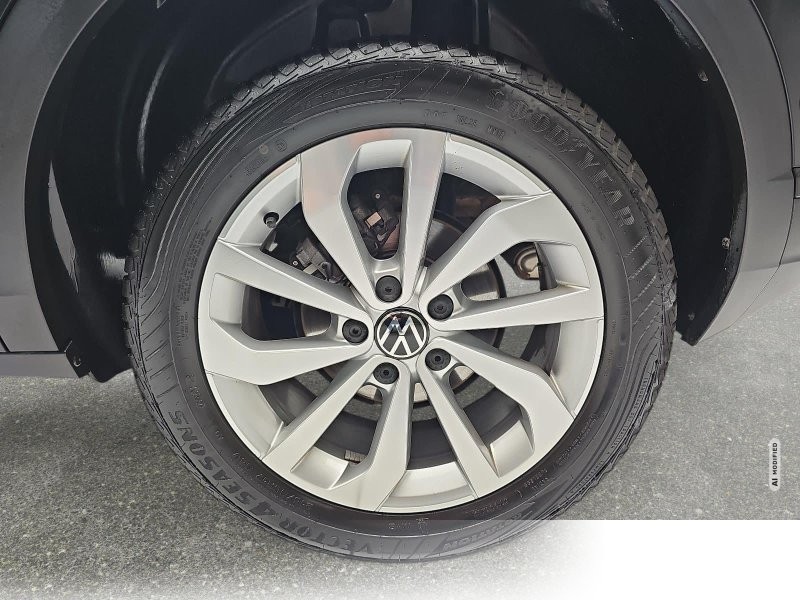 Volkswagen T-Roc 1.0 TSI Life Navi LED ACC Kamera LM17