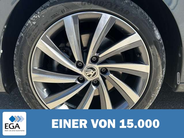 Skoda Octavia Combi 2.0 TDI DSG 4x4 STYLE STANDHEIZUNG