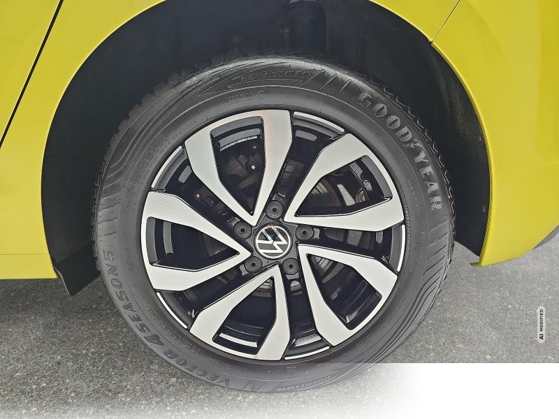 Volkswagen Golf 1.5 TSI VIII Active Navi LED M+S LM