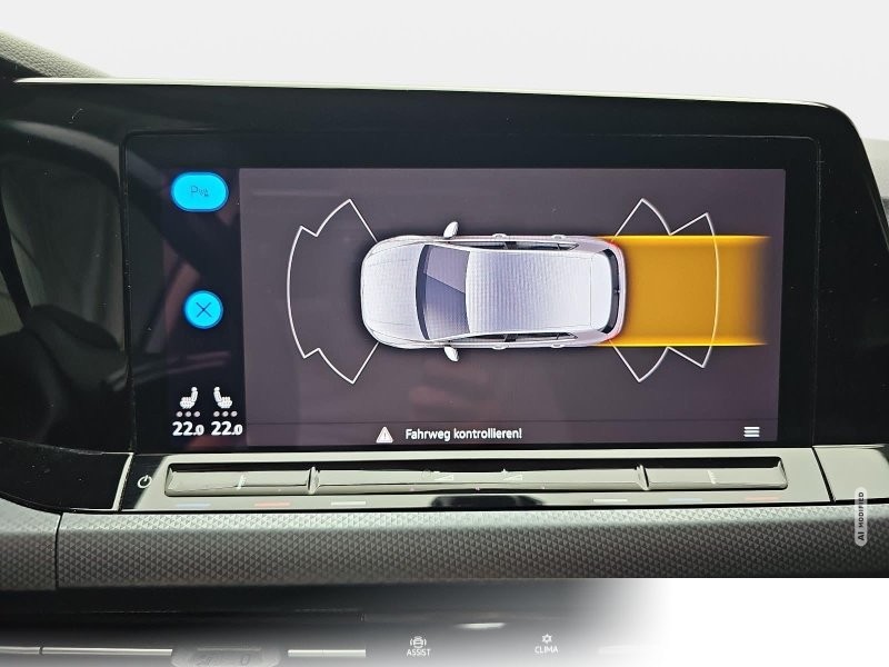 Volkswagen Golf 1.5 TSI VIII Active Navi LED M+S LM