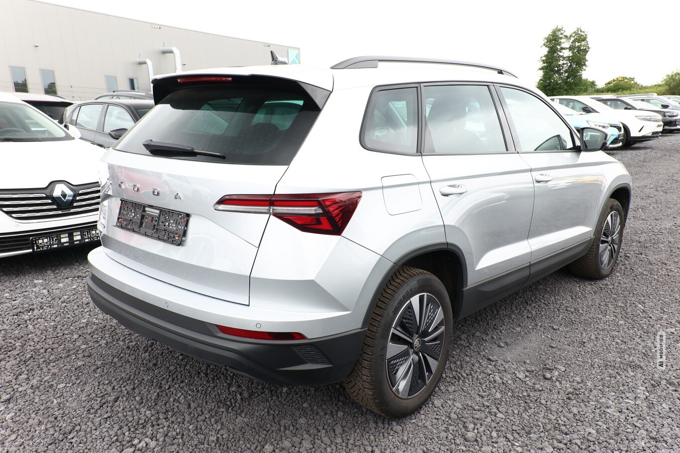 Skoda Karoq 2.0 TDI 116 DSG Style LED PDC Kam SmartLi