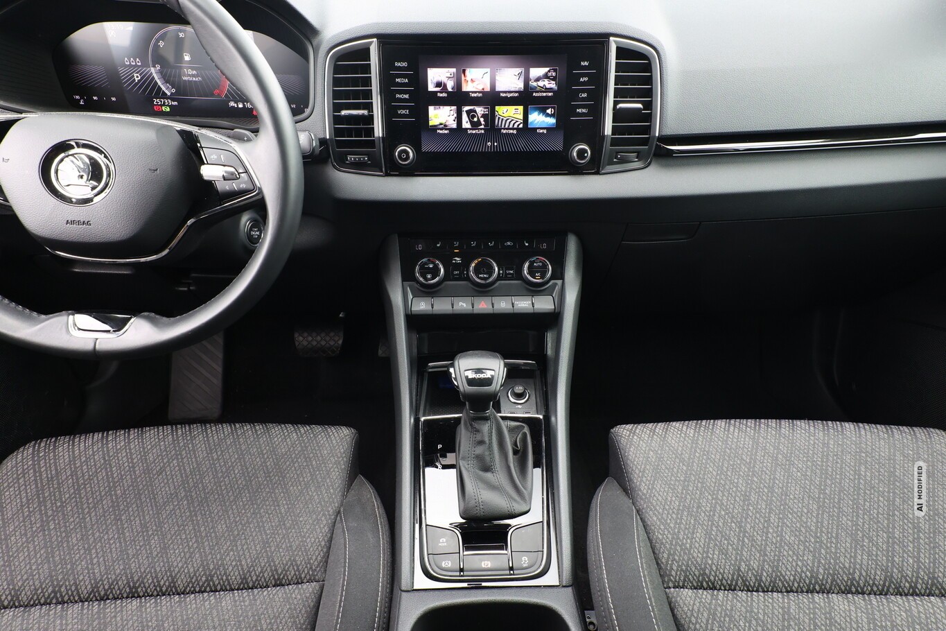 Skoda Karoq 2.0 TDI 116 DSG Style LED PDC Kam SmartLi