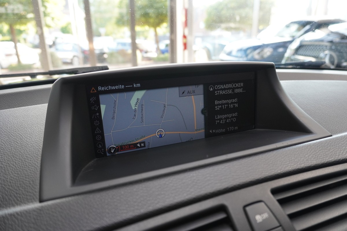 BMW 118 i Cabrio Bi-Xenon Navi PDC Temp SHZ