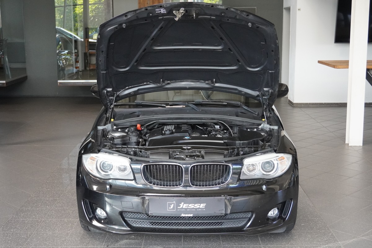 BMW 118 i Cabrio Bi-Xenon Navi PDC Temp SHZ