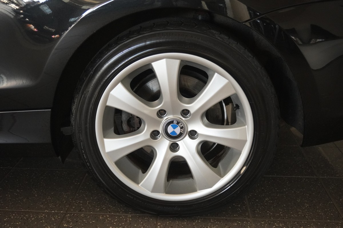 BMW 118 i Cabrio Bi-Xenon Navi PDC Temp SHZ