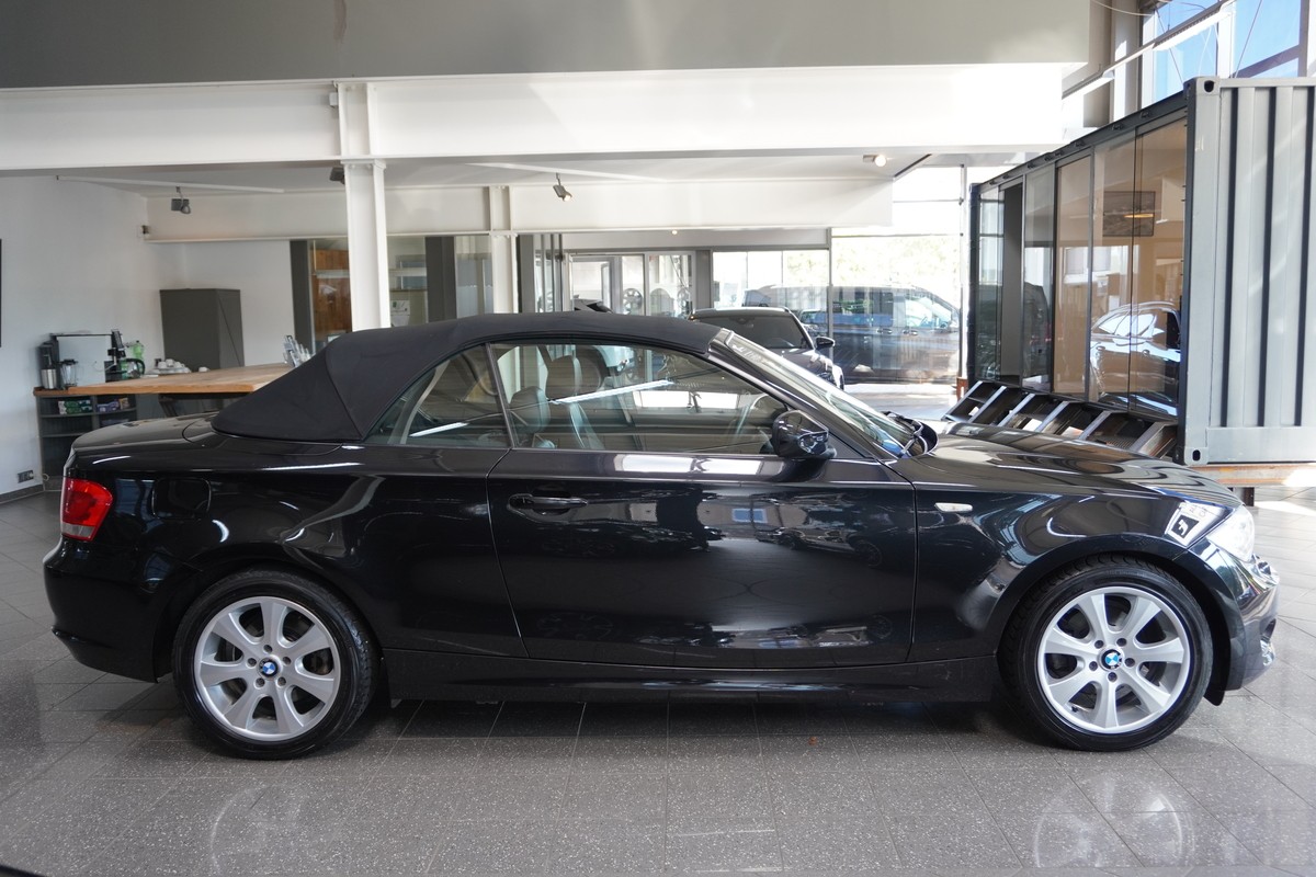 BMW 118 i Cabrio Bi-Xenon Navi PDC Temp SHZ