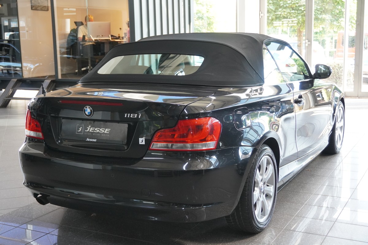 BMW 118 i Cabrio Bi-Xenon Navi PDC Temp SHZ