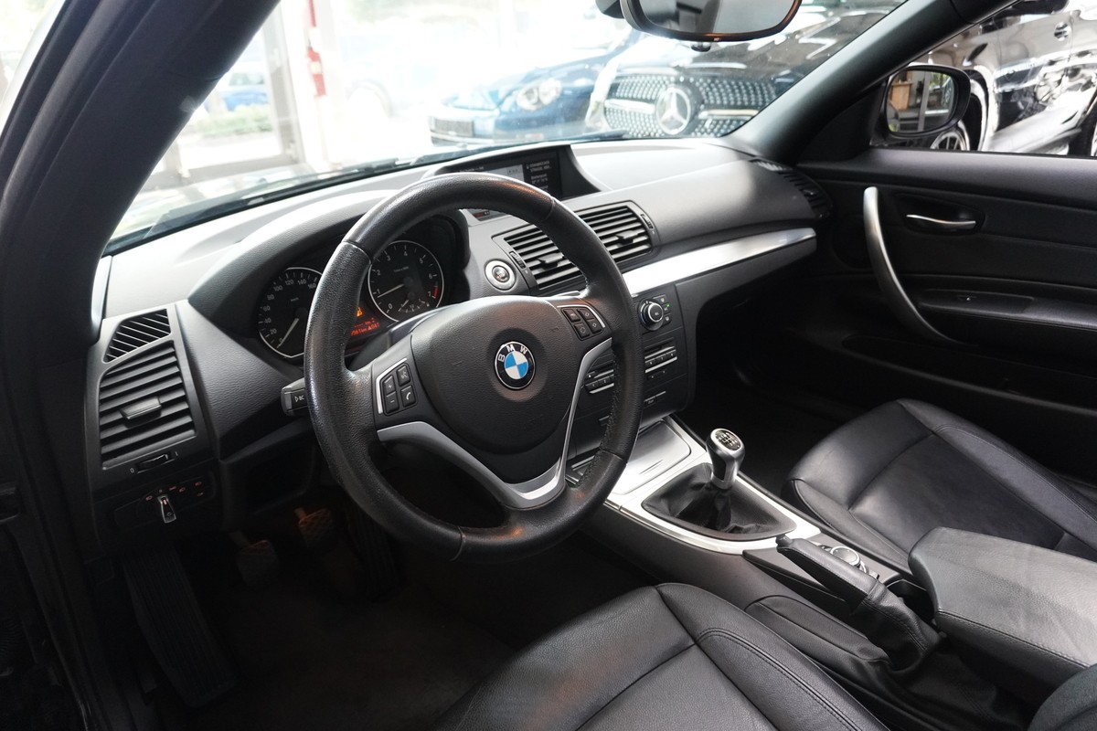 BMW 118 i Cabrio Bi-Xenon Navi PDC Temp SHZ