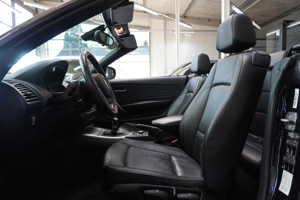 BMW 118 i Cabrio Bi-Xenon Navi PDC Temp SHZ