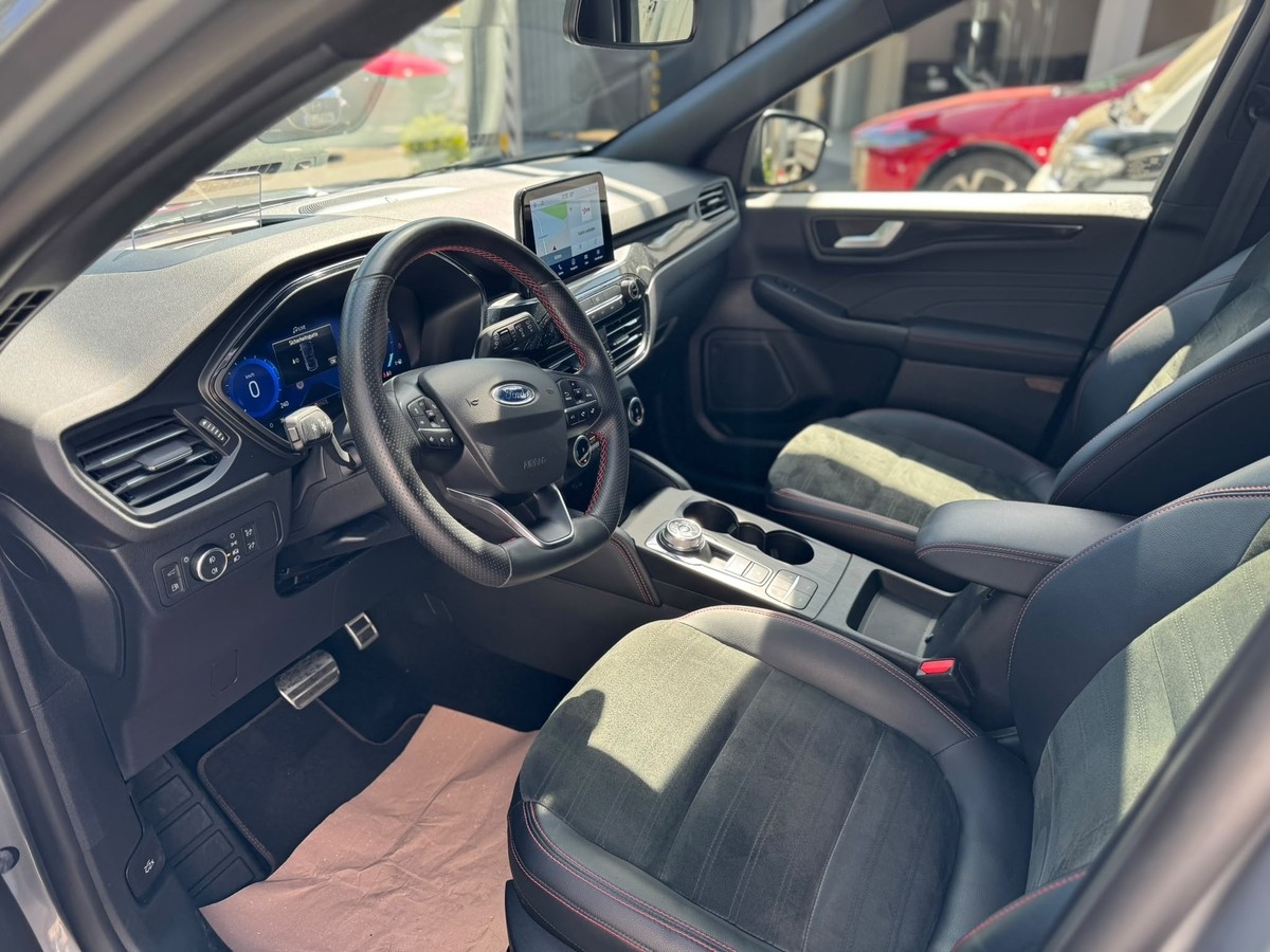 Ford Kuga 2.5 Duratec PHEV ST-Line X - B&O, Panoramadach, Teilled