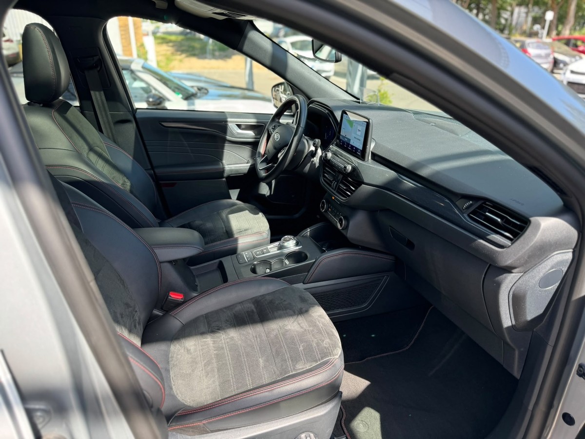 Ford Kuga 2.5 Duratec PHEV ST-Line X - B&O, Panoramadach, Teilled