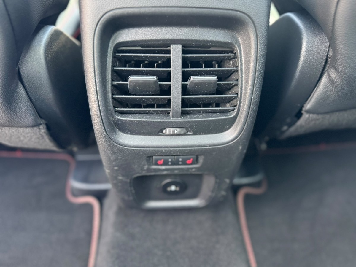 Ford Kuga 2.5 Duratec PHEV ST-Line X - B&O, Panoramadach, Teilled
