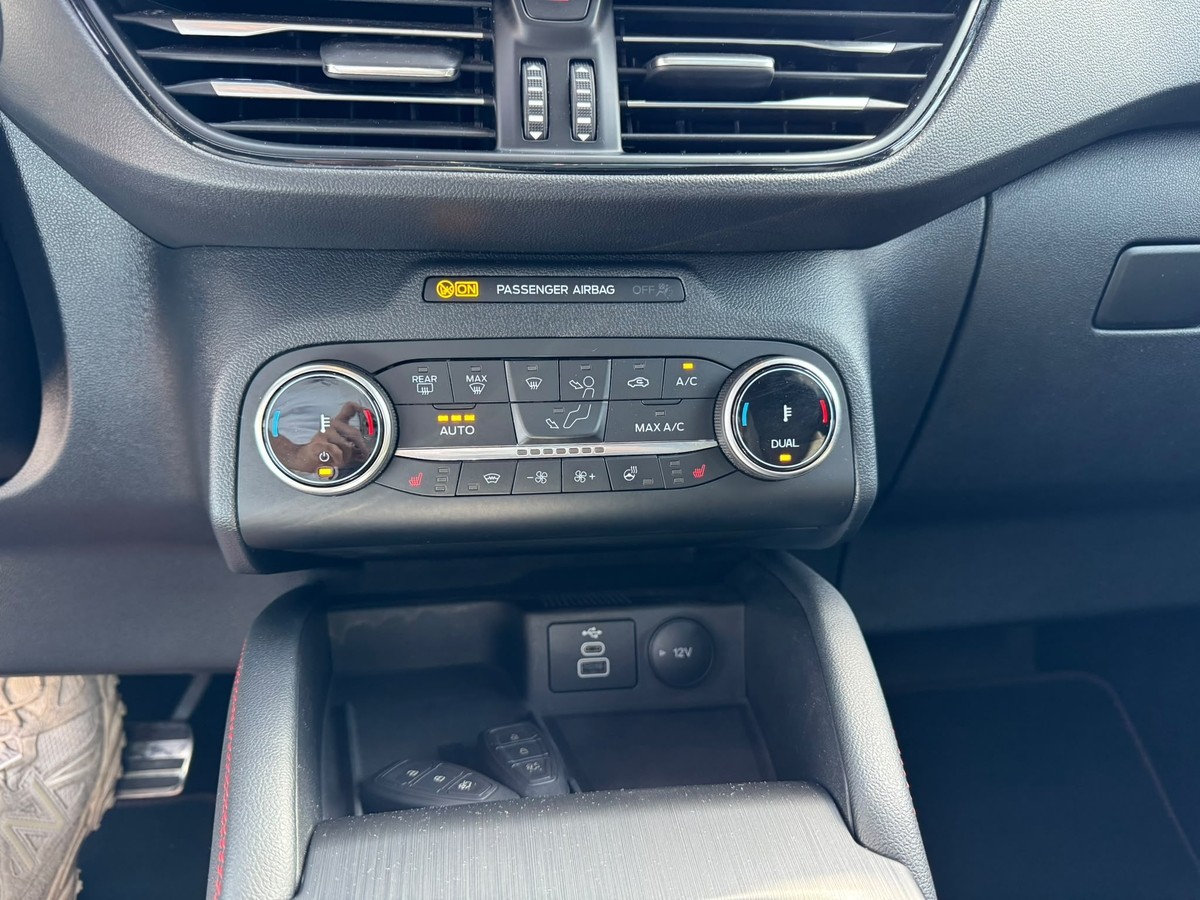 Ford Kuga 2.5 Duratec PHEV ST-Line X - B&O, Panoramadach, Teilled