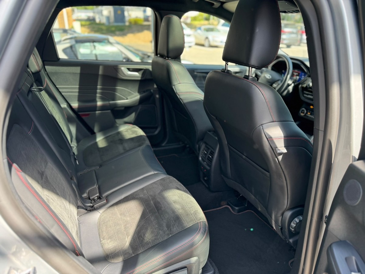 Ford Kuga 2.5 Duratec PHEV ST-Line X - B&O, Panoramadach, Teilled