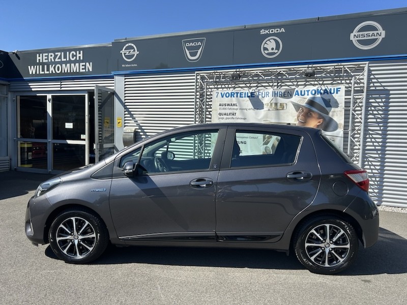 Toyota Yaris 1.5 DUAL-VVT-i Hybrid TEAM D KLIMA*SHZG*BTH*PDC*R-CAM