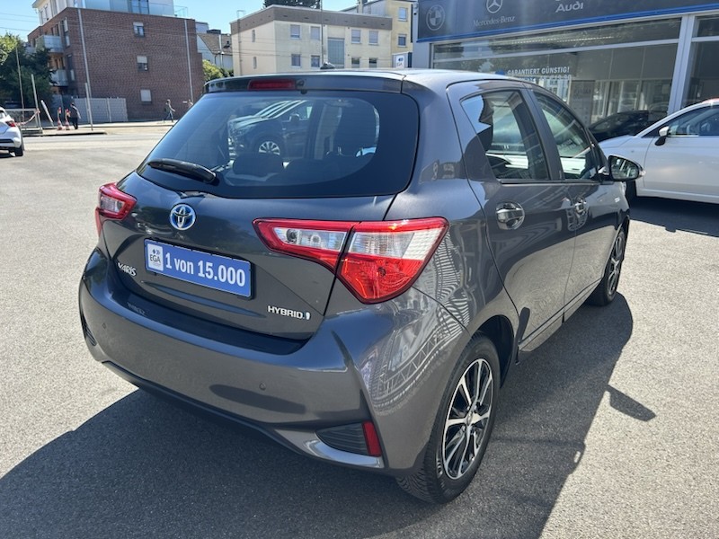 Toyota Yaris 1.5 DUAL-VVT-i Hybrid TEAM D KLIMA*SHZG*BTH*PDC*R-CAM
