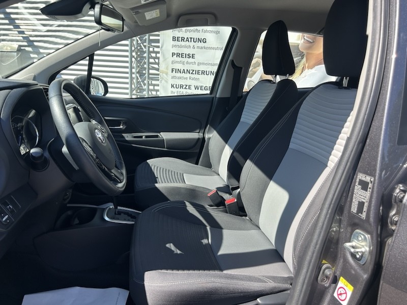 Toyota Yaris 1.5 DUAL-VVT-i Hybrid TEAM D KLIMA*SHZG*BTH*PDC*R-CAM