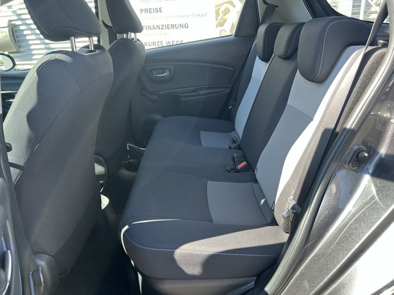 Toyota Yaris 1.5 DUAL-VVT-i Hybrid TEAM D KLIMA*SHZG*BTH*PDC*R-CAM