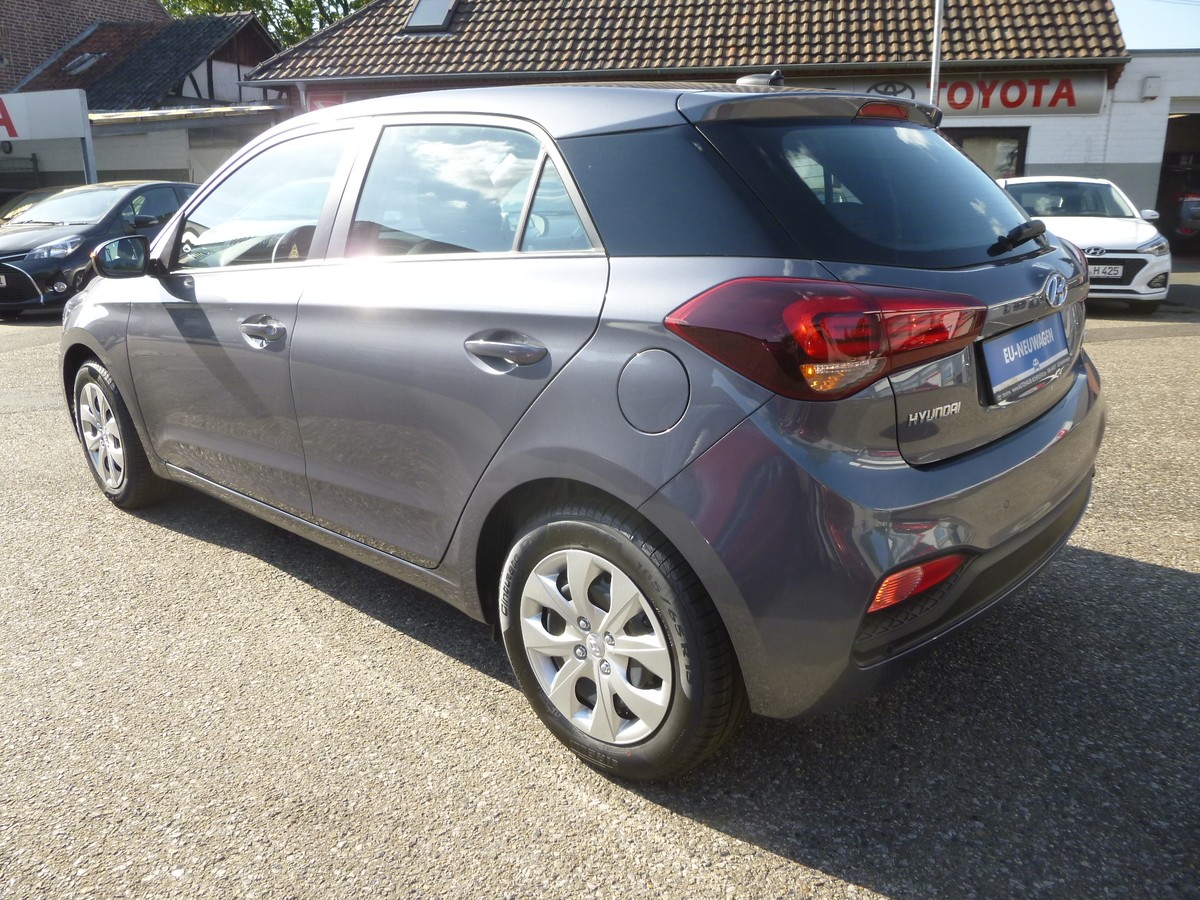 Hyundai i20 1.0 T-GDI Automatik - Navi - R.Kam - PDC - Sitzhzg