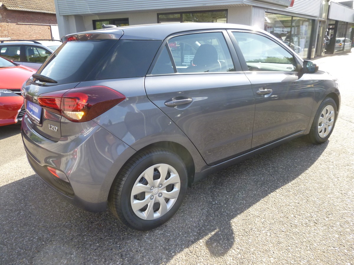 Hyundai i20 1.0 T-GDI Automatik - Navi - R.Kam - PDC - Sitzhzg
