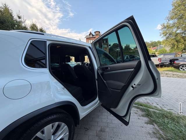 Volkswagen Tiguan Lounge Sport & Style 74000km 