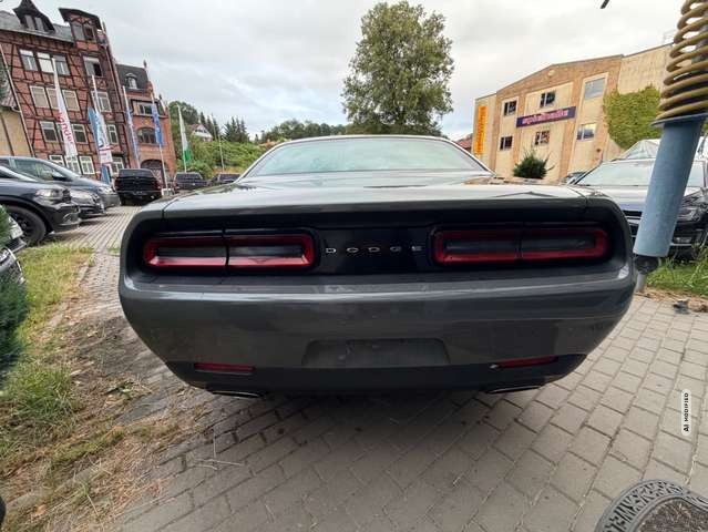 Dodge Challenger Challenger