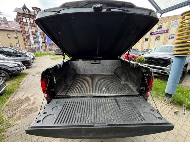 Dodge RAM 1500 5,7 HEMI LARAMIE UNFALLFREI