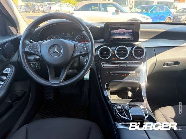 Mercedes-Benz C 200 T BlueTEd Navi e-Sitze Parklenkass. Mehrzonenklima