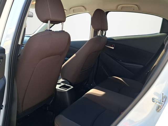 Mazda 2 2 Exclusive-Line 1.5 AUTOMATIK / KLIMA / NAVI / LE