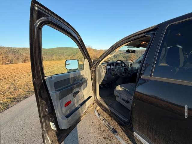 Dodge RAM 1500 Hemi