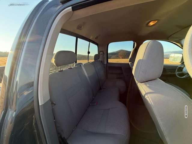 Dodge RAM 1500 Hemi