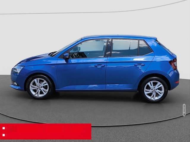 Skoda Fabia 1.0 TSI Ambition AHK NAVI ACC PANO