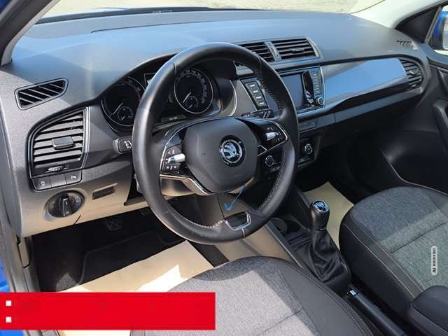 Skoda Fabia 1.0 TSI Ambition AHK NAVI ACC PANO