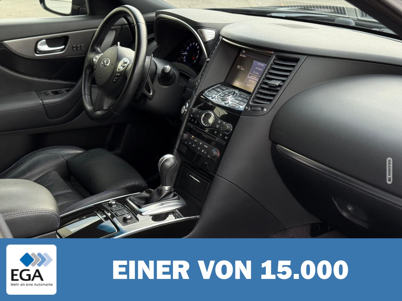 Infiniti QX70 3.7 V6 Navi*SHZ*AHK