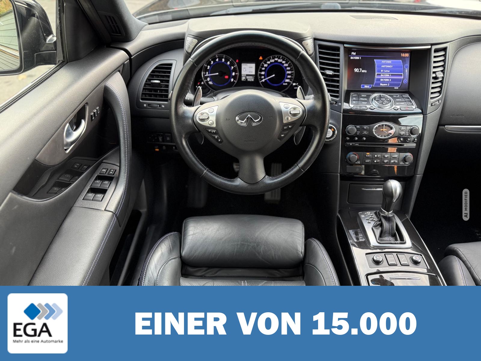 Infiniti QX70 3.7 V6 Navi*SHZ*AHK